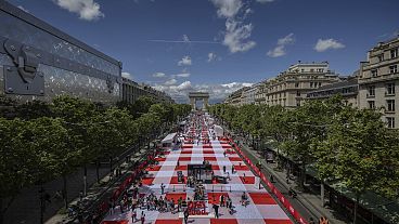 The Champs-Elysées hosts a picnic for the ages.