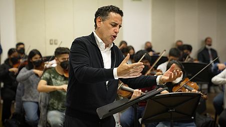 Changing lives through music: legendary tenor's dream for Peru